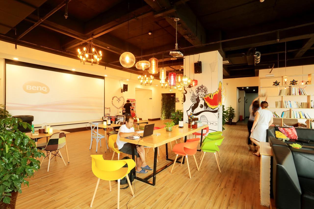 Infinite Stars Us Youth Hostel Chengdu Exterior photo